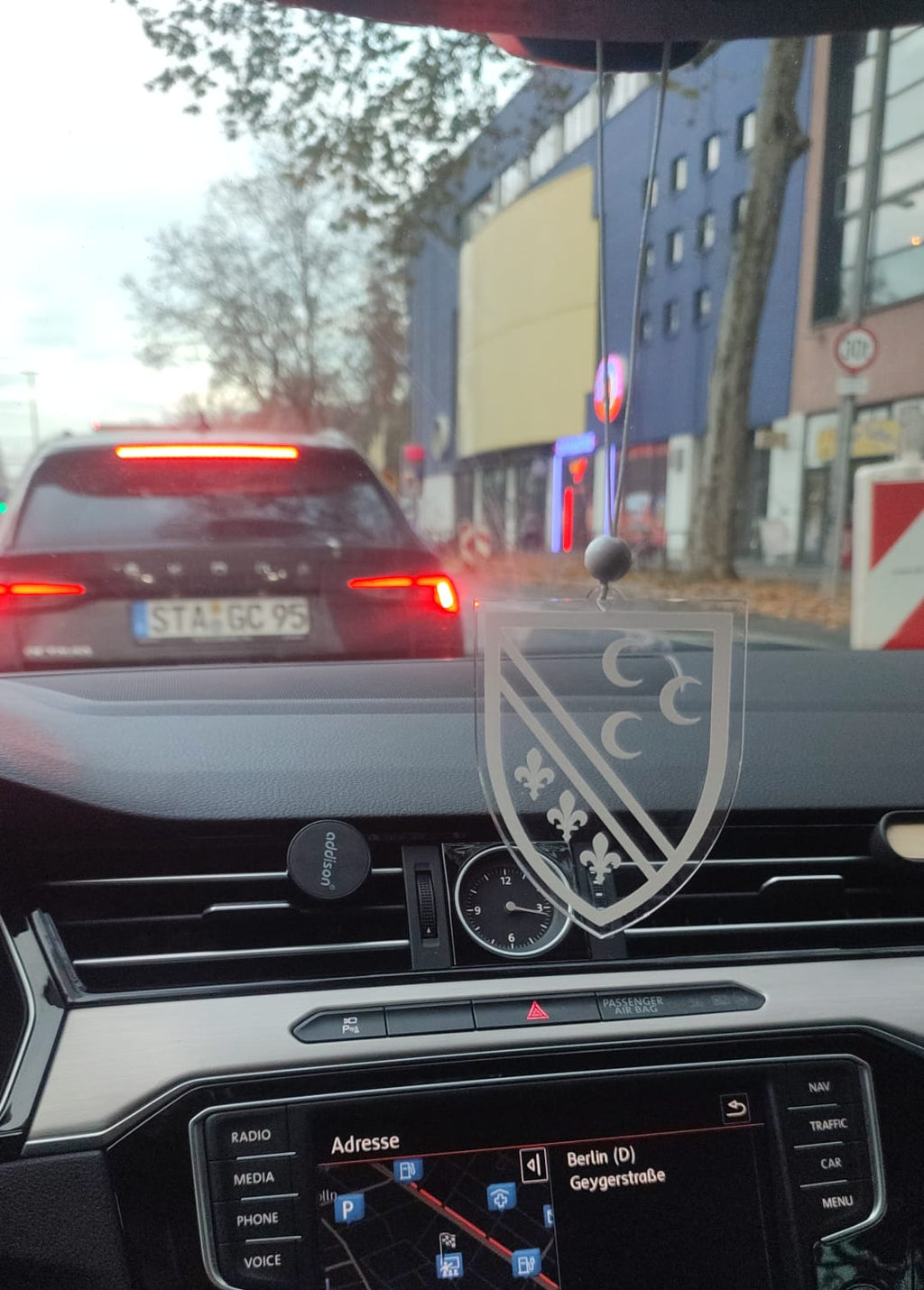 Sandžak staklena zastavica za auto